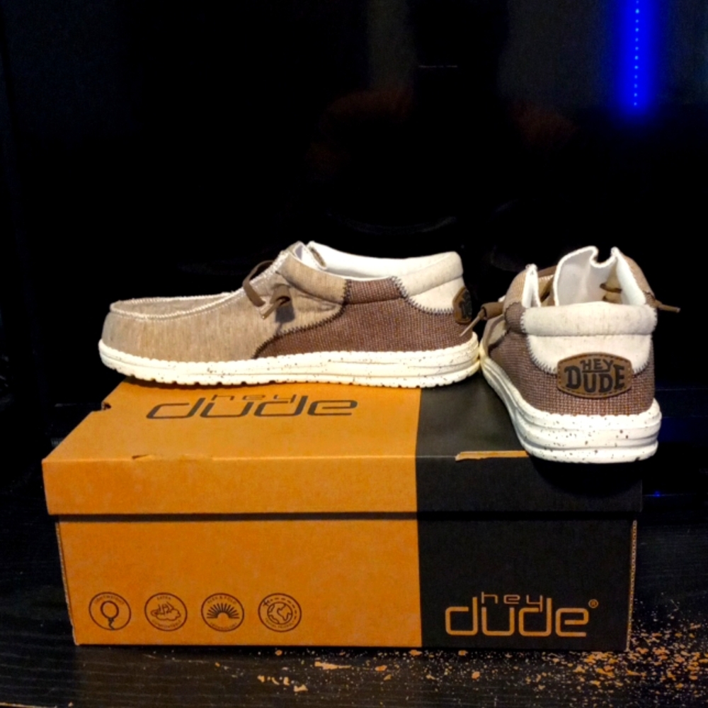 Brand new hey dude slipper/shoes